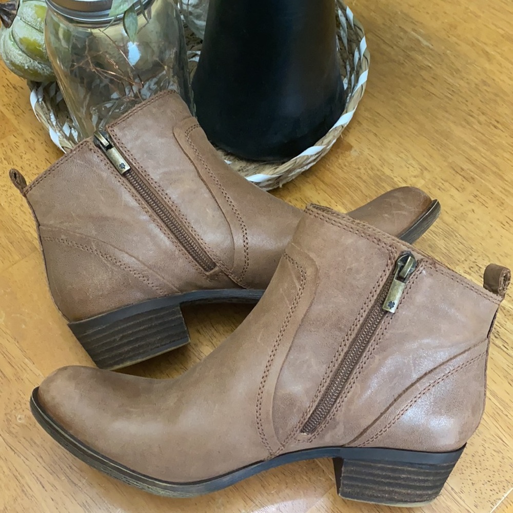 Lucky Brand Basel Boot